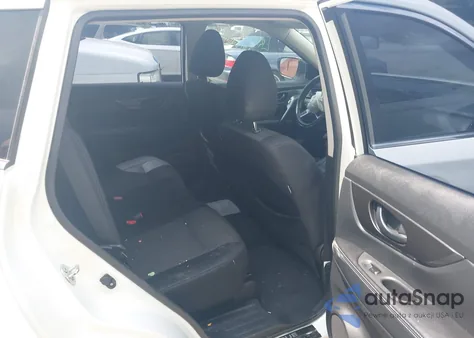 2020 Nissan Rogue S Fwd z USA, uszkodzony, nr VIN JN8AT2MTXLW009046